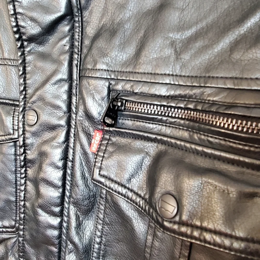 Levi's faux soft vegan black leather jacket coat dark gray sherpa lined size xxl